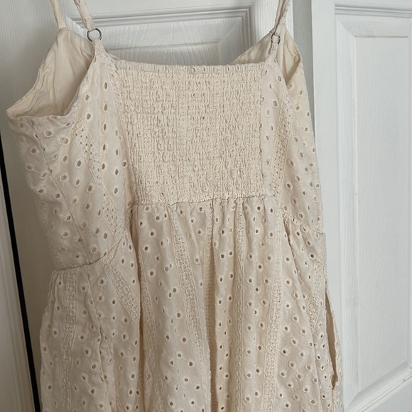 Urban Outfitters Sundress - Picture 4 of 10